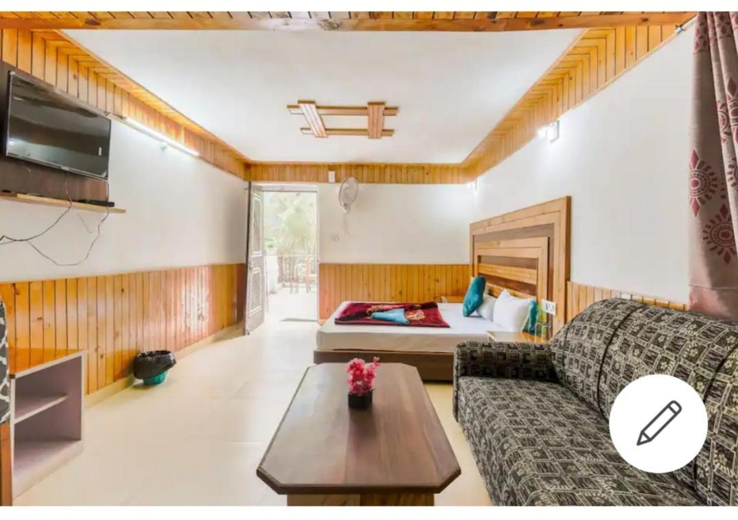 Tirthan Crest Homestay Banjar Exterior photo